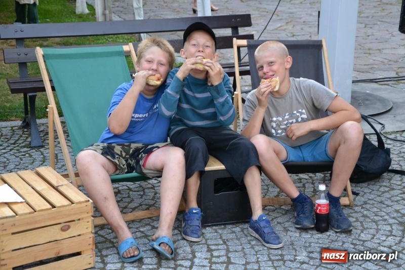 Zdjęcie w galerii na portalu naszraciborz.pl: Festiwal Kultury Chrześcijańskiej ruszył na Zamku Piastowskim  wiadomości z regionu