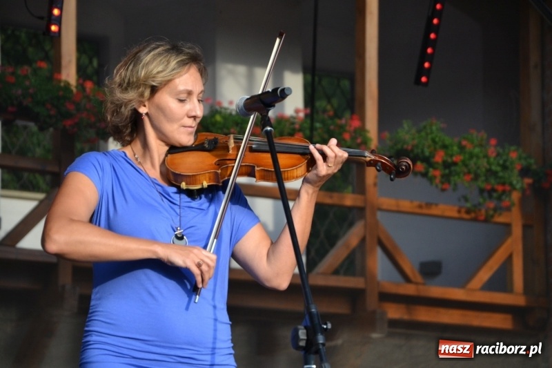 Zdjęcie w galerii na portalu naszraciborz.pl: Festiwal Kultury Chrześcijańskiej ruszył na Zamku Piastowskim  wiadomości z regionu