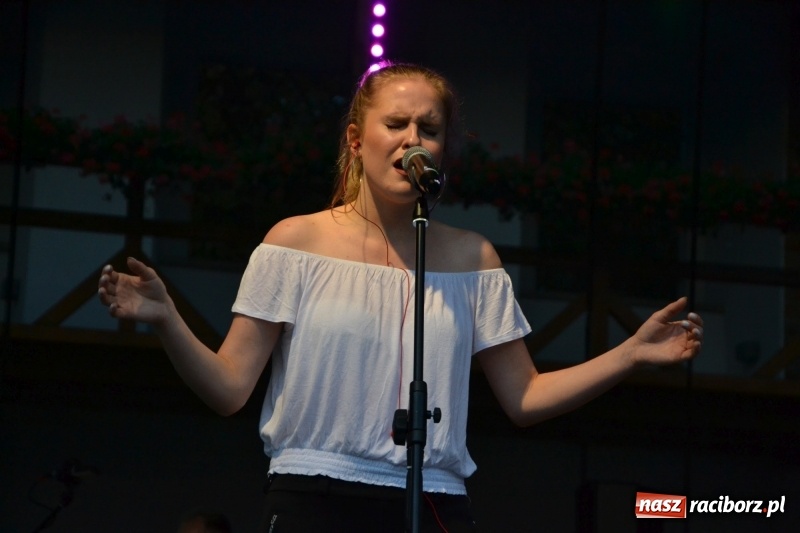 Zdjęcie w galerii na portalu naszraciborz.pl: Festiwal Kultury Chrześcijańskiej ruszył na Zamku Piastowskim  wiadomości z regionu