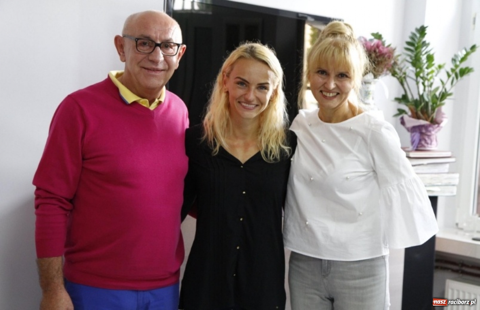 Zdjęcie w galerii na portalu naszraciborz.pl: Justyna Święty w rodzinnym Raciborzu po drodze do Taipei  wiadomości z regionu