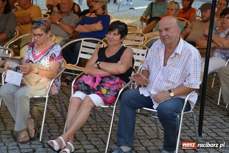 Zdjęcie w galerii na portalu naszraciborz.pl: Festiwal Kultury Chrześcijańskiej na Zamku Piastowskim – dzień drugi za nami  wiadomości z regionu