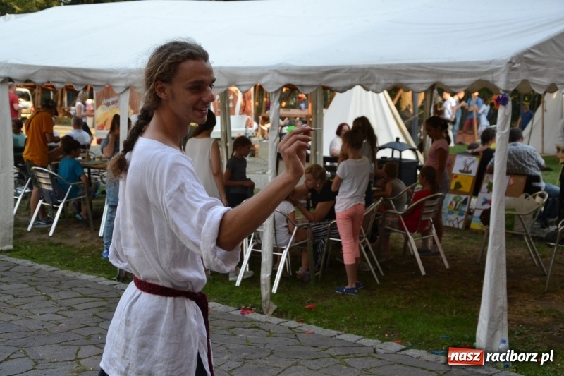 Zdjęcie w galerii na portalu naszraciborz.pl: Festiwal Kultury Chrześcijańskiej na Zamku Piastowskim – dzień drugi za nami  wiadomości z regionu