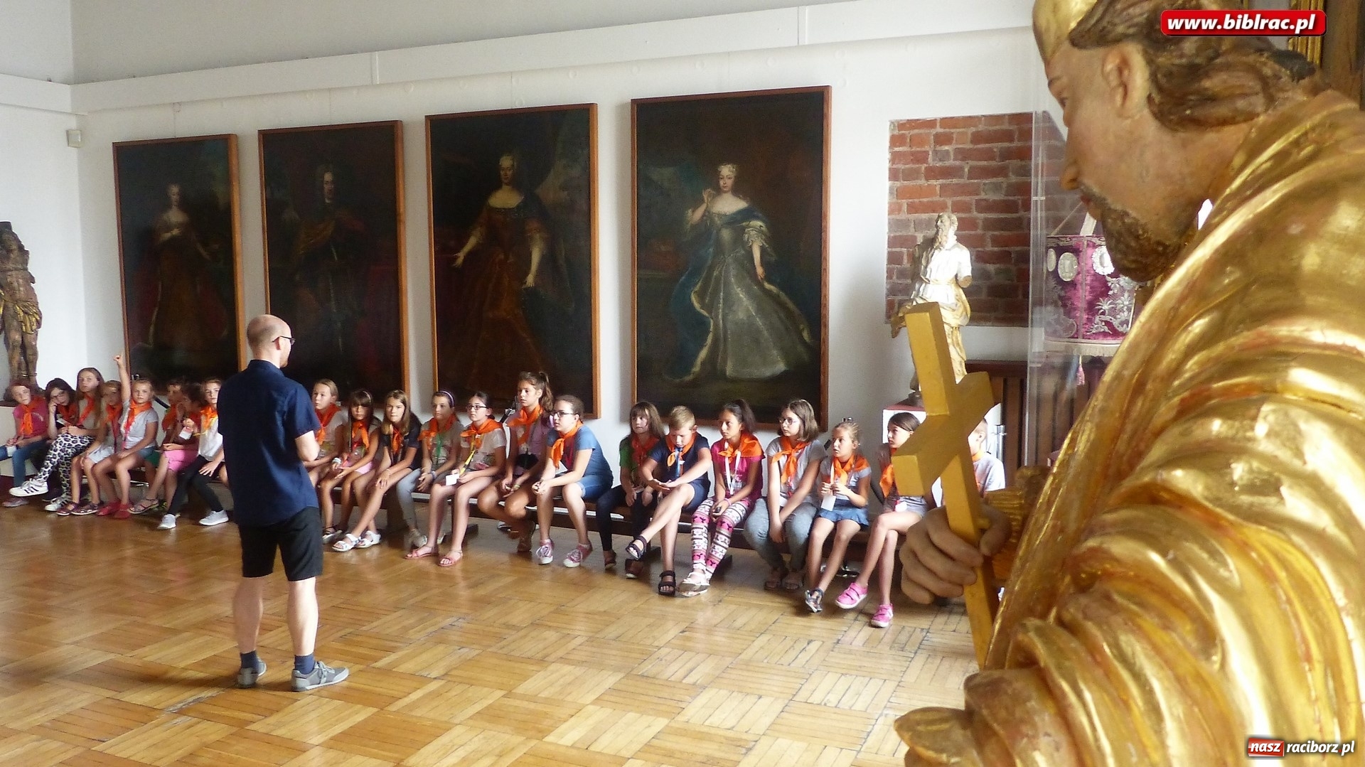 Zdjęcie w galerii na portalu naszraciborz.pl: Wakacje z raciborską biblioteką - dzień w Muzeum wiadomości z regionu