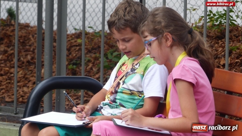 Zdjęcie w galerii na portalu naszraciborz.pl: Wakacje z raciborską biblioteką - dzień w Muzeum wiadomości z regionu