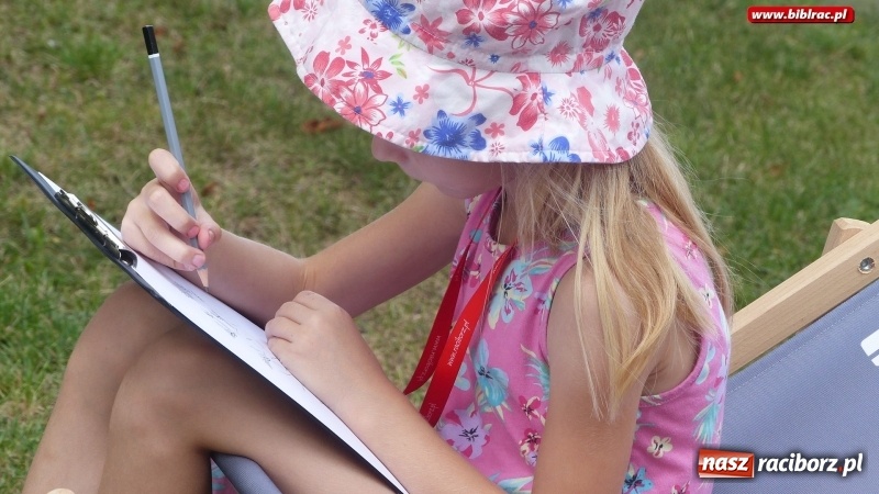 Zdjęcie w galerii na portalu naszraciborz.pl: Wakacje z raciborską biblioteką - dzień w Muzeum wiadomości z regionu