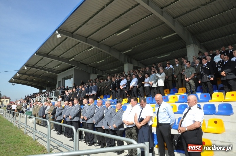 Zdjęcie w galerii na portalu naszraciborz.pl: 25 lat po wielkim pożarze. Uroczyste obchody w Kuźni Raciborskiej  wiadomości z regionu