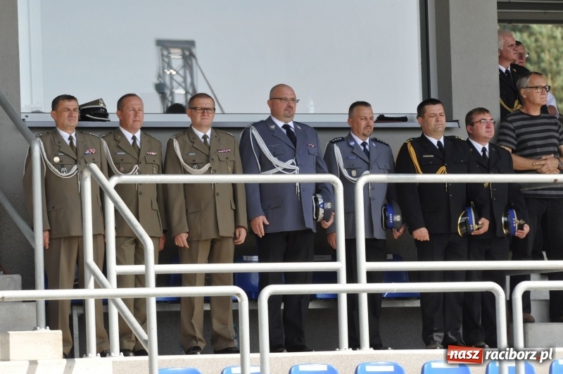 Zdjęcie w galerii na portalu naszraciborz.pl: 25 lat po wielkim pożarze. Uroczyste obchody w Kuźni Raciborskiej  wiadomości z regionu