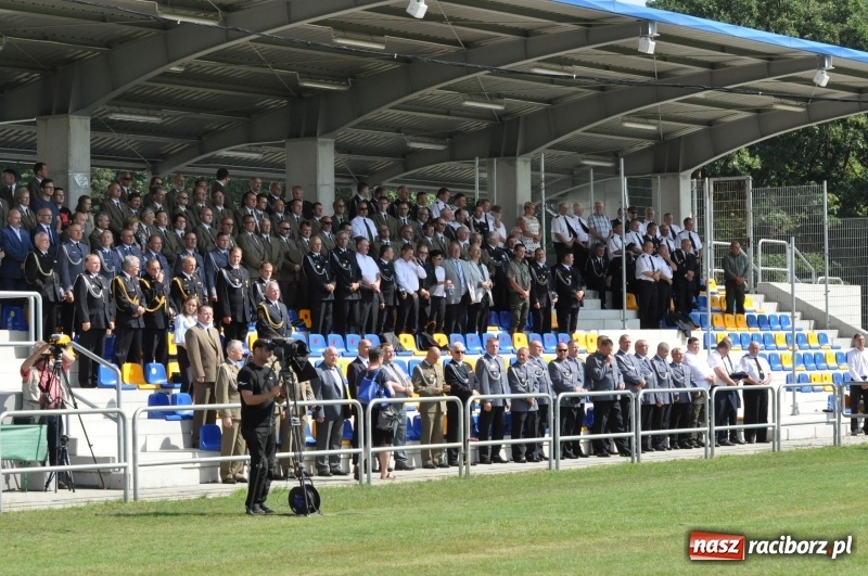 Zdjęcie w galerii na portalu naszraciborz.pl: 25 lat po wielkim pożarze. Uroczyste obchody w Kuźni Raciborskiej  wiadomości z regionu