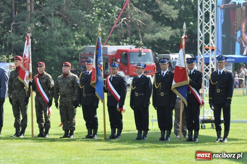 Zdjęcie w galerii na portalu naszraciborz.pl: 25 lat po wielkim pożarze. Uroczyste obchody w Kuźni Raciborskiej  wiadomości z regionu