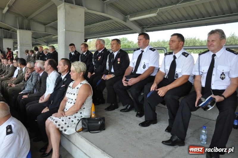 Zdjęcie w galerii na portalu naszraciborz.pl: 25 lat po wielkim pożarze. Uroczyste obchody w Kuźni Raciborskiej  wiadomości z regionu
