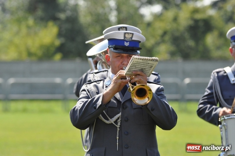 Zdjęcie w galerii na portalu naszraciborz.pl: 25 lat po wielkim pożarze. Uroczyste obchody w Kuźni Raciborskiej  wiadomości z regionu