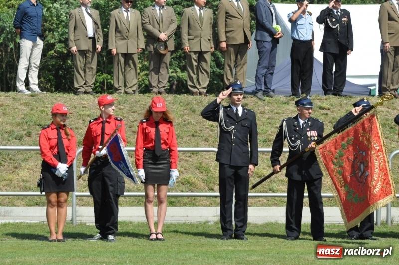 Zdjęcie w galerii na portalu naszraciborz.pl: 25 lat po wielkim pożarze. Uroczyste obchody w Kuźni Raciborskiej  wiadomości z regionu