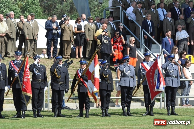 Zdjęcie w galerii na portalu naszraciborz.pl: 25 lat po wielkim pożarze. Uroczyste obchody w Kuźni Raciborskiej  wiadomości z regionu