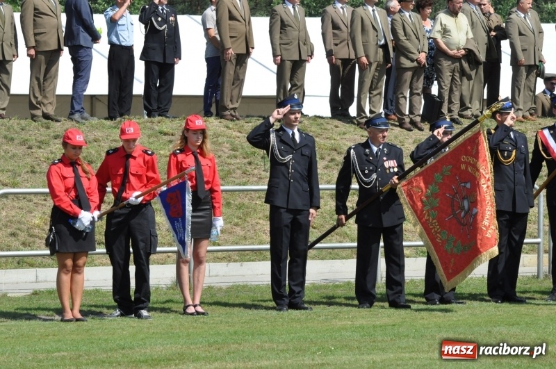Zdjęcie w galerii na portalu naszraciborz.pl: 25 lat po wielkim pożarze. Uroczyste obchody w Kuźni Raciborskiej  wiadomości z regionu