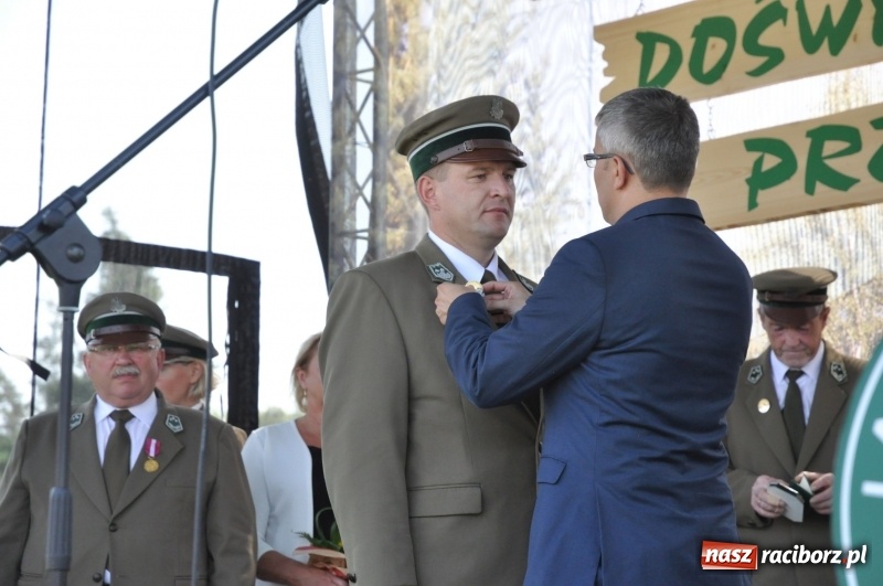 Zdjęcie w galerii na portalu naszraciborz.pl: 25 lat po wielkim pożarze. Uroczyste obchody w Kuźni Raciborskiej  wiadomości z regionu