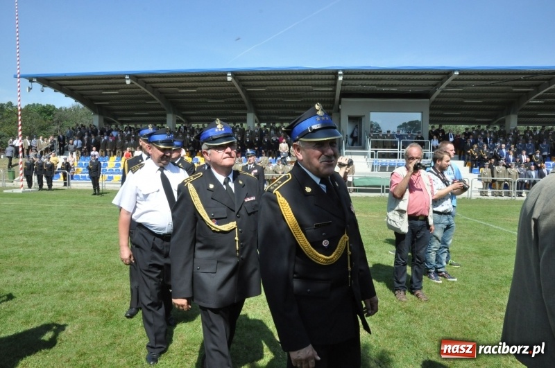 Zdjęcie w galerii na portalu naszraciborz.pl: 25 lat po wielkim pożarze. Uroczyste obchody w Kuźni Raciborskiej  wiadomości z regionu