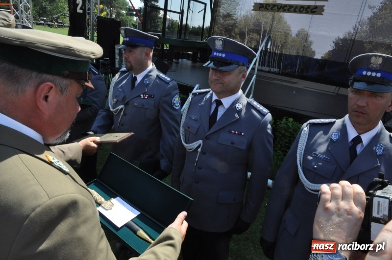 Zdjęcie w galerii na portalu naszraciborz.pl: 25 lat po wielkim pożarze. Uroczyste obchody w Kuźni Raciborskiej  wiadomości z regionu