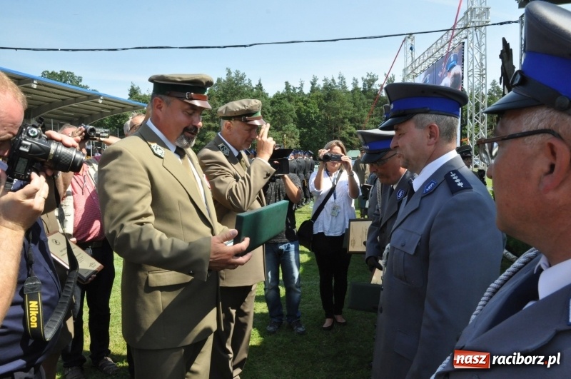 Zdjęcie w galerii na portalu naszraciborz.pl: 25 lat po wielkim pożarze. Uroczyste obchody w Kuźni Raciborskiej  wiadomości z regionu