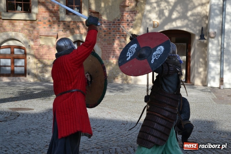 Zdjęcie w galerii na portalu naszraciborz.pl: Wieczór muzyki klasycznej na Festiwalu Kultury Chrześcijańskiej na Zamku Piastowskim  wiadomości z regionu