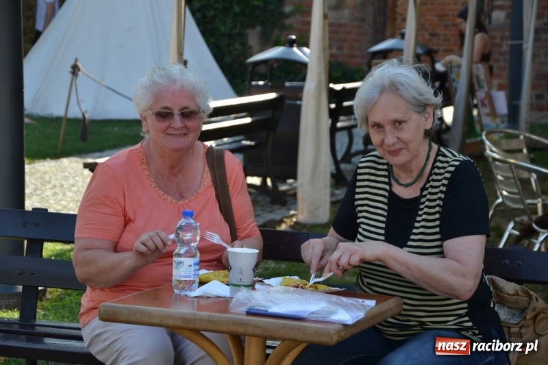Zdjęcie w galerii na portalu naszraciborz.pl: Wieczór muzyki klasycznej na Festiwalu Kultury Chrześcijańskiej na Zamku Piastowskim  wiadomości z regionu