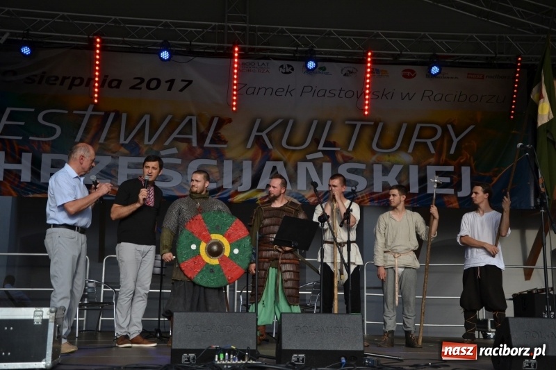 Zdjęcie w galerii na portalu naszraciborz.pl: Wieczór muzyki klasycznej na Festiwalu Kultury Chrześcijańskiej na Zamku Piastowskim  wiadomości z regionu