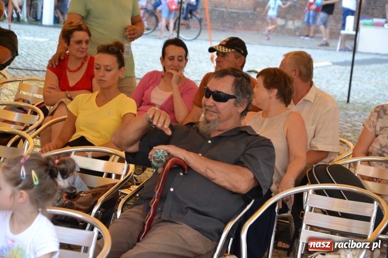 Zdjęcie w galerii na portalu naszraciborz.pl: Wieczór muzyki klasycznej na Festiwalu Kultury Chrześcijańskiej na Zamku Piastowskim  wiadomości z regionu