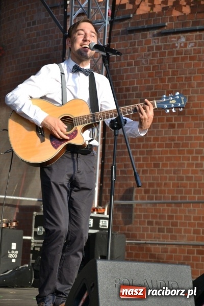 Zdjęcie w galerii na portalu naszraciborz.pl: Wieczór muzyki klasycznej na Festiwalu Kultury Chrześcijańskiej na Zamku Piastowskim  wiadomości z regionu