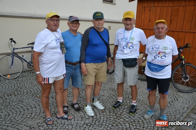 Zdjęcie w galerii na portalu naszraciborz.pl: Wieczór muzyki klasycznej na Festiwalu Kultury Chrześcijańskiej na Zamku Piastowskim  wiadomości z regionu