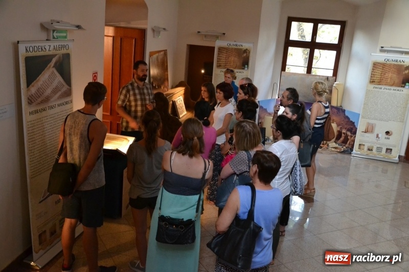 Zdjęcie w galerii na portalu naszraciborz.pl: Wieczór muzyki klasycznej na Festiwalu Kultury Chrześcijańskiej na Zamku Piastowskim  wiadomości z regionu