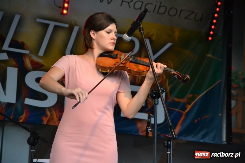 Zdjęcie w galerii na portalu naszraciborz.pl: Wieczór muzyki klasycznej na Festiwalu Kultury Chrześcijańskiej na Zamku Piastowskim  wiadomości z regionu