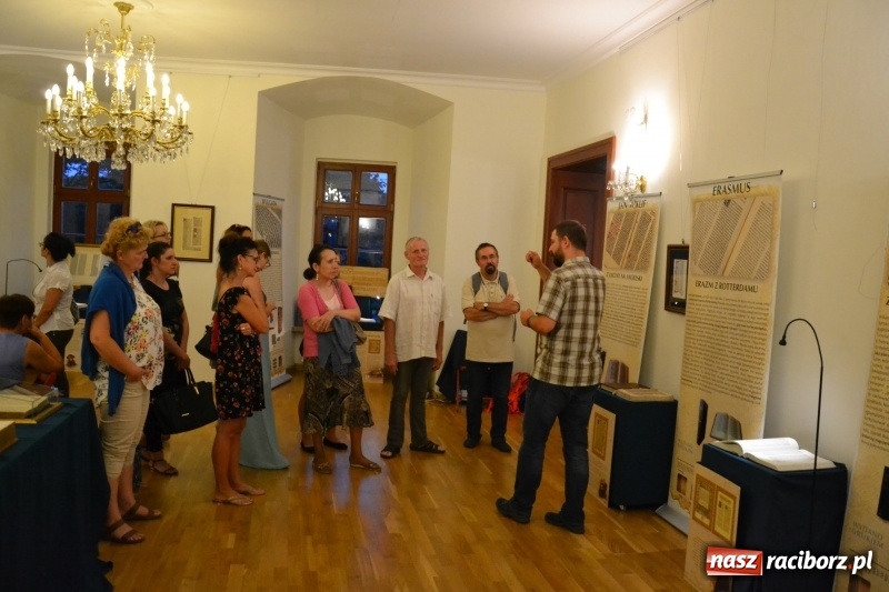 Zdjęcie w galerii na portalu naszraciborz.pl: Wieczór muzyki klasycznej na Festiwalu Kultury Chrześcijańskiej na Zamku Piastowskim  wiadomości z regionu