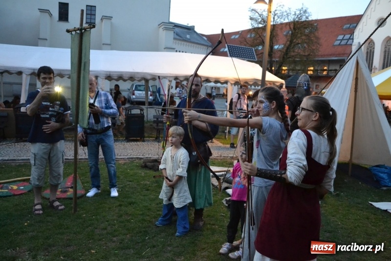 Zdjęcie w galerii na portalu naszraciborz.pl: Wieczór muzyki klasycznej na Festiwalu Kultury Chrześcijańskiej na Zamku Piastowskim  wiadomości z regionu