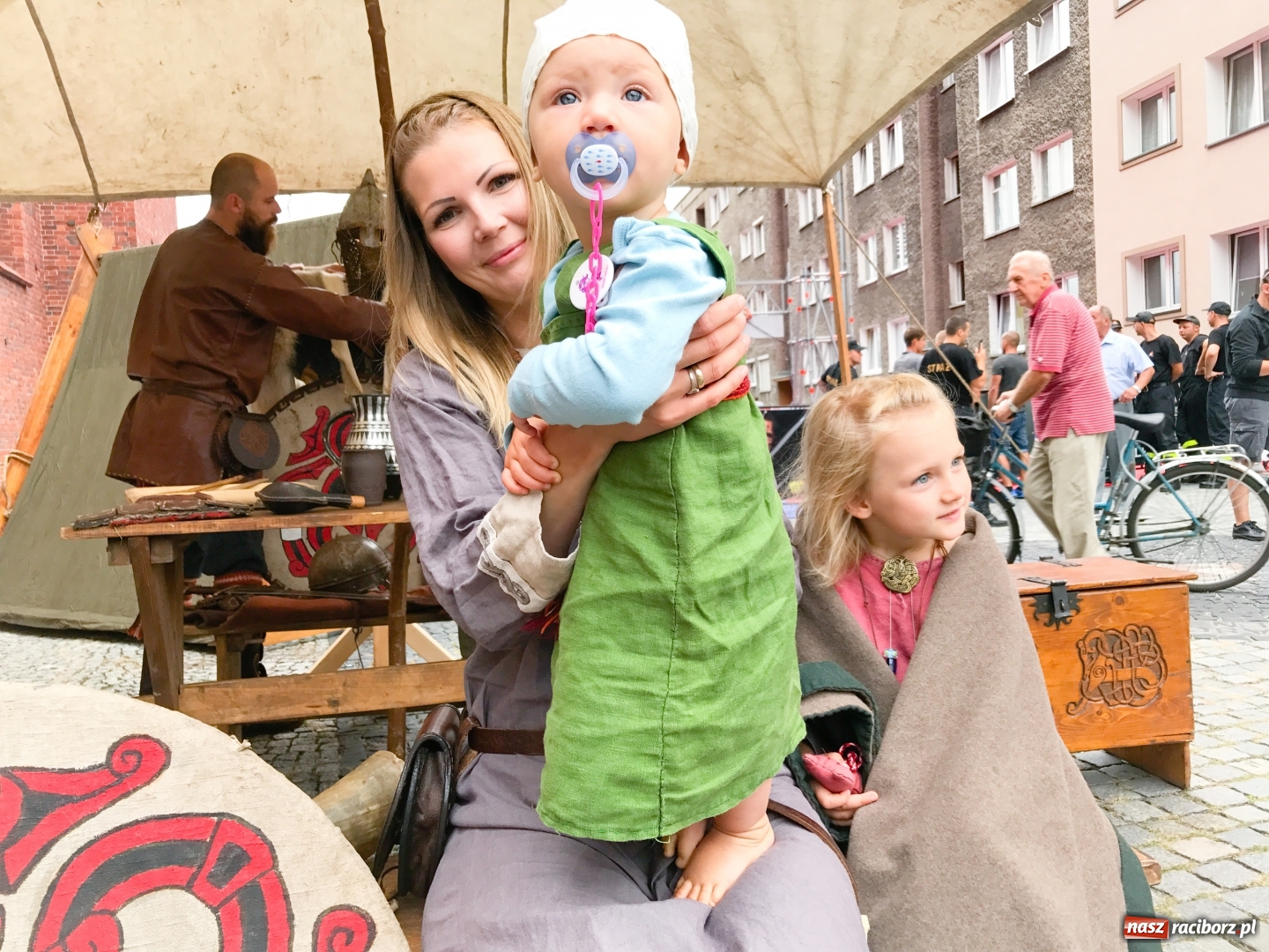 Zdjęcie w galerii na portalu naszraciborz.pl: Królestwo gotyku i słodkich smaków, czyli Racibórz na żywo w TVP Katowice  wiadomości z regionu