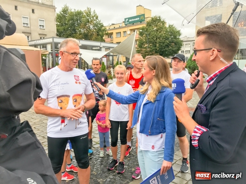 Zdjęcie w galerii na portalu naszraciborz.pl: Królestwo gotyku i słodkich smaków, czyli Racibórz na żywo w TVP Katowice  wiadomości z regionu