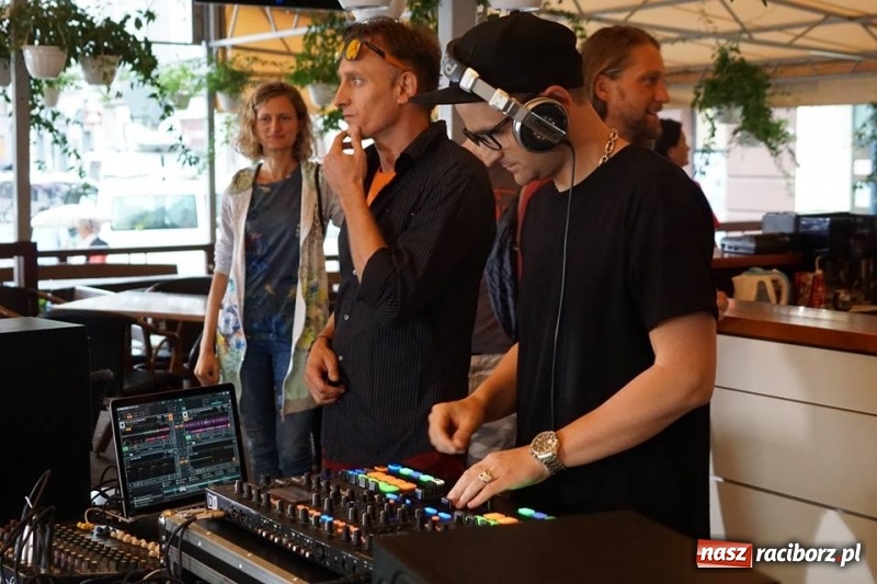 Zdjęcie w galerii na portalu naszraciborz.pl: Królestwo gotyku i słodkich smaków, czyli Racibórz na żywo w TVP Katowice  wiadomości z regionu