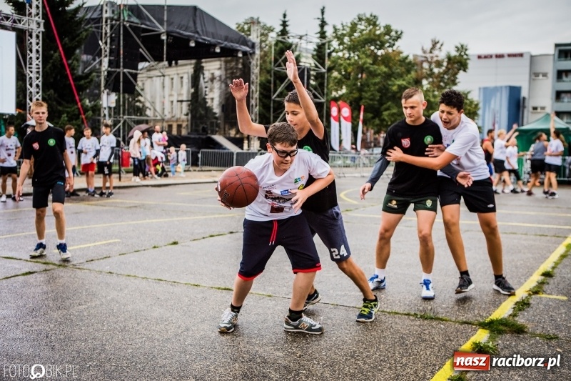 Zdjęcie w galerii na portalu naszraciborz.pl: Streetball Brooklyn Cup 2017 - FOTORELACJA wiadomości z regionu