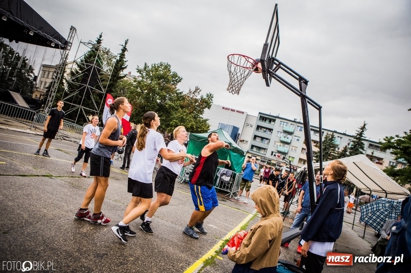 Zdjęcie w galerii na portalu naszraciborz.pl: Streetball Brooklyn Cup 2017 - FOTORELACJA wiadomości z regionu