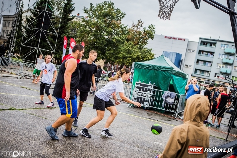 Zdjęcie w galerii na portalu naszraciborz.pl: Streetball Brooklyn Cup 2017 - FOTORELACJA wiadomości z regionu