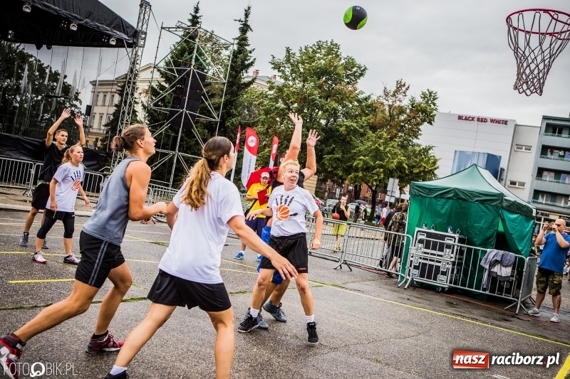 Zdjęcie w galerii na portalu naszraciborz.pl: Streetball Brooklyn Cup 2017 - FOTORELACJA wiadomości z regionu