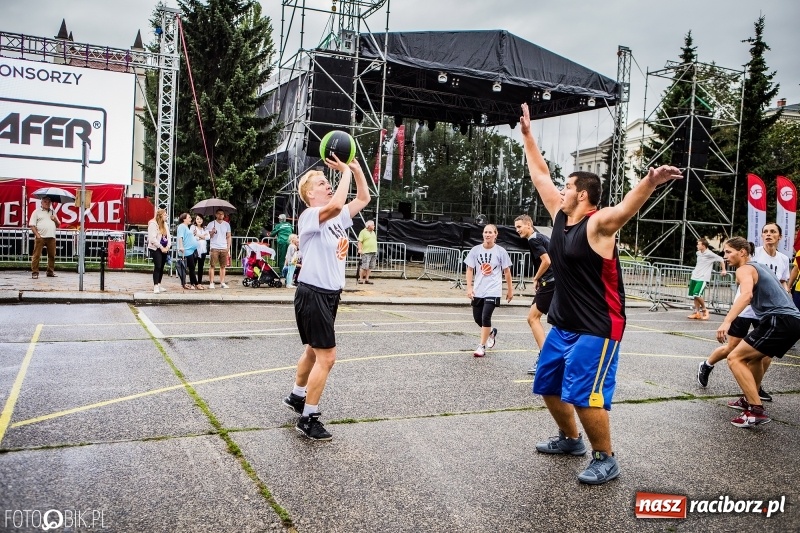 Zdjęcie w galerii na portalu naszraciborz.pl: Streetball Brooklyn Cup 2017 - FOTORELACJA wiadomości z regionu
