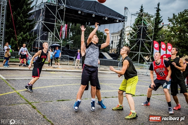 Zdjęcie w galerii na portalu naszraciborz.pl: Streetball Brooklyn Cup 2017 - FOTORELACJA wiadomości z regionu