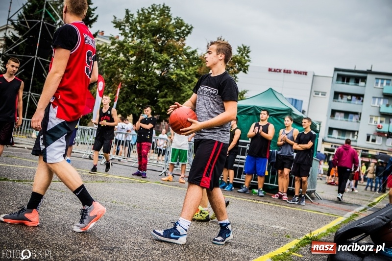 Zdjęcie w galerii na portalu naszraciborz.pl: Streetball Brooklyn Cup 2017 - FOTORELACJA wiadomości z regionu