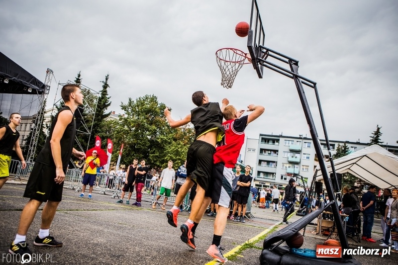 Zdjęcie w galerii na portalu naszraciborz.pl: Streetball Brooklyn Cup 2017 - FOTORELACJA wiadomości z regionu