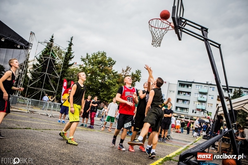 Zdjęcie w galerii na portalu naszraciborz.pl: Streetball Brooklyn Cup 2017 - FOTORELACJA wiadomości z regionu