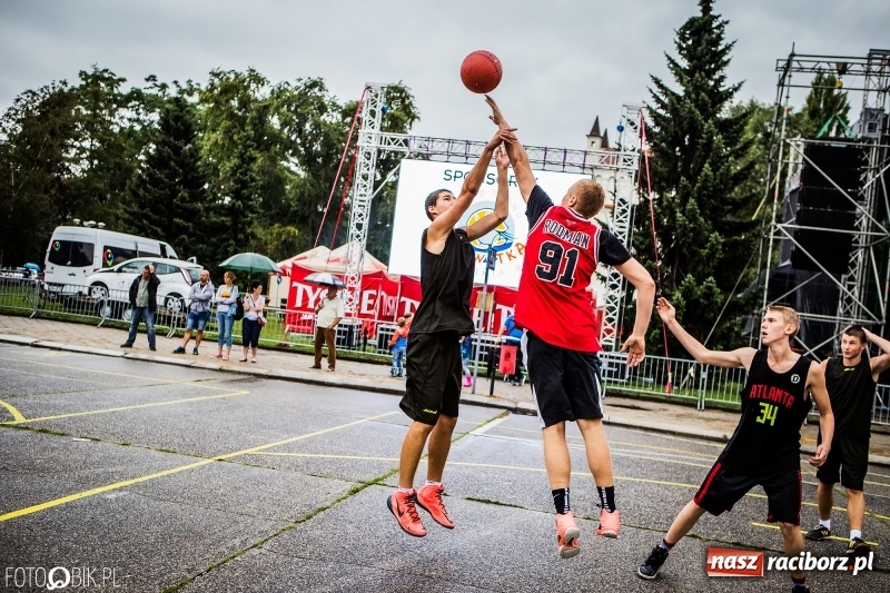 Zdjęcie w galerii na portalu naszraciborz.pl: Streetball Brooklyn Cup 2017 - FOTORELACJA wiadomości z regionu