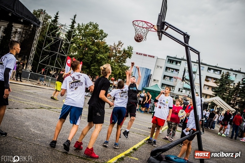 Zdjęcie w galerii na portalu naszraciborz.pl: Streetball Brooklyn Cup 2017 - FOTORELACJA wiadomości z regionu