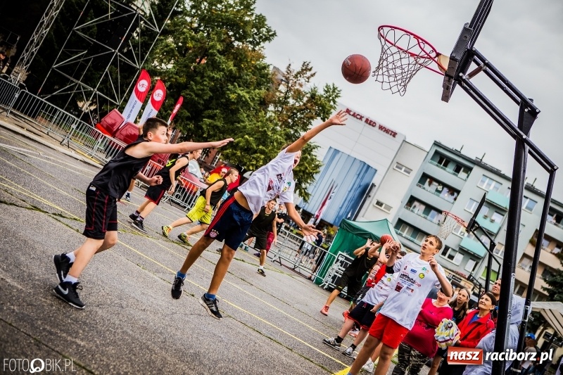 Zdjęcie w galerii na portalu naszraciborz.pl: Streetball Brooklyn Cup 2017 - FOTORELACJA wiadomości z regionu