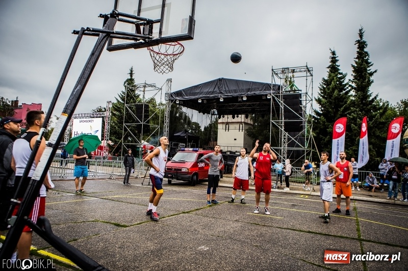 Zdjęcie w galerii na portalu naszraciborz.pl: Streetball Brooklyn Cup 2017 - FOTORELACJA wiadomości z regionu