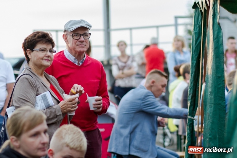 Zdjęcie w galerii na portalu naszraciborz.pl: Morawska Klecha, czyli Letnia Biesiada Humoru w Pietraszynie  wiadomości z regionu