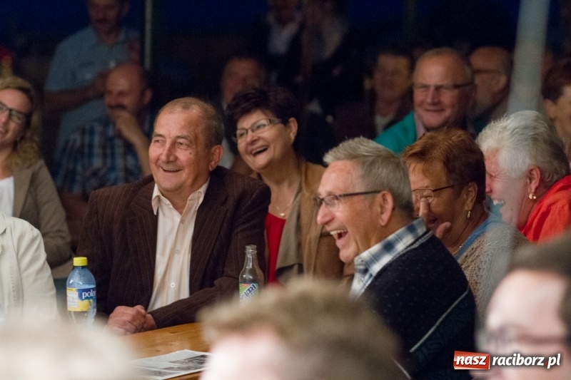 Zdjęcie w galerii na portalu naszraciborz.pl: Morawska Klecha, czyli Letnia Biesiada Humoru w Pietraszynie  wiadomości z regionu